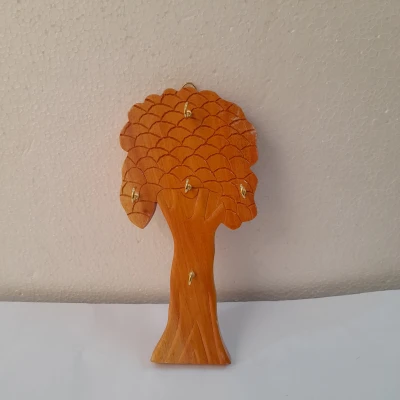 Wooden premium key holder,Our stylish and effective key holder wall hangs! secondary